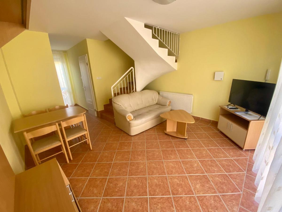 Hajnal Vendeghaz Apartment Hajduszoboszlo Luaran gambar