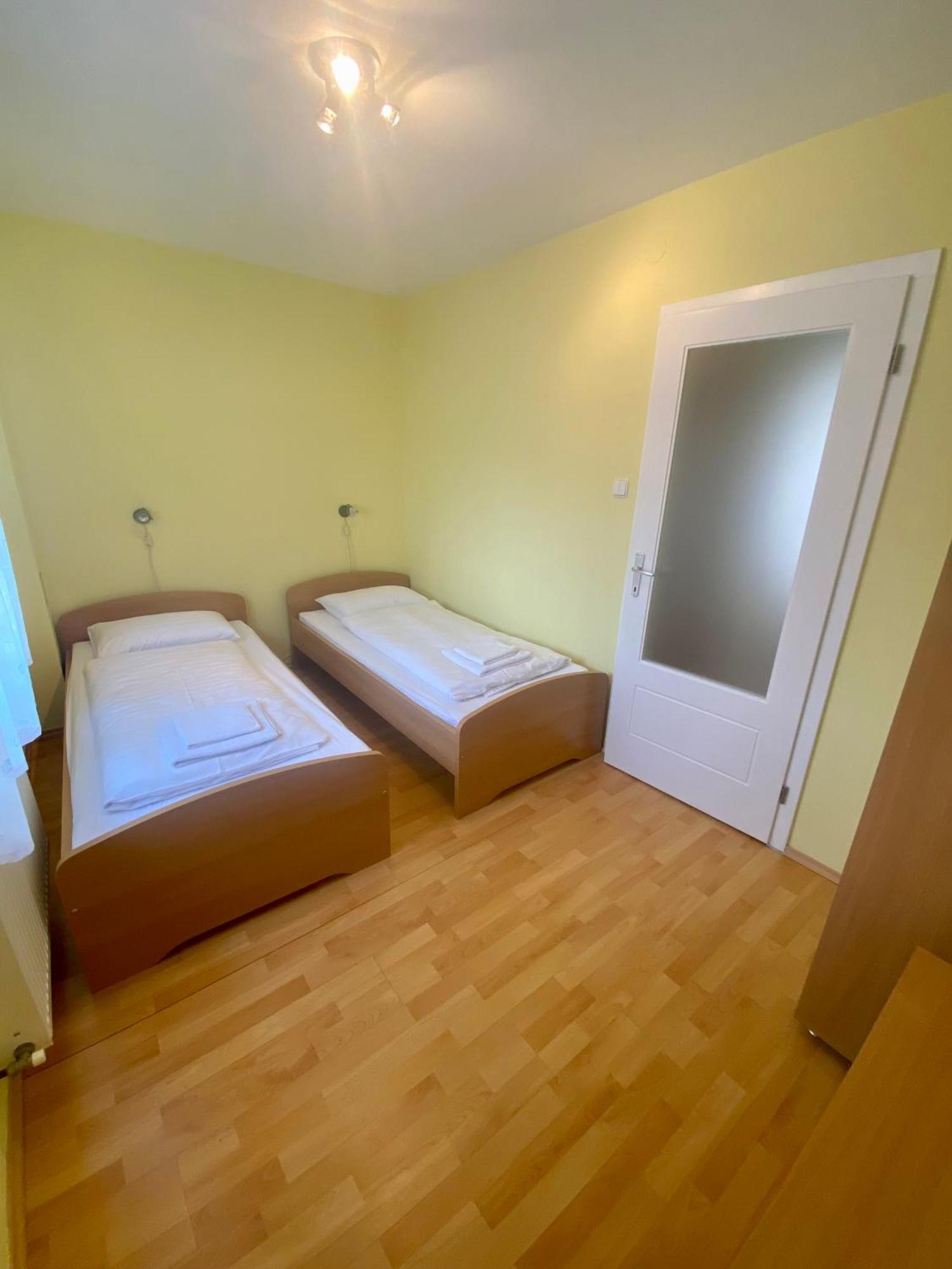 Hajnal Vendeghaz Apartment Hajduszoboszlo Luaran gambar