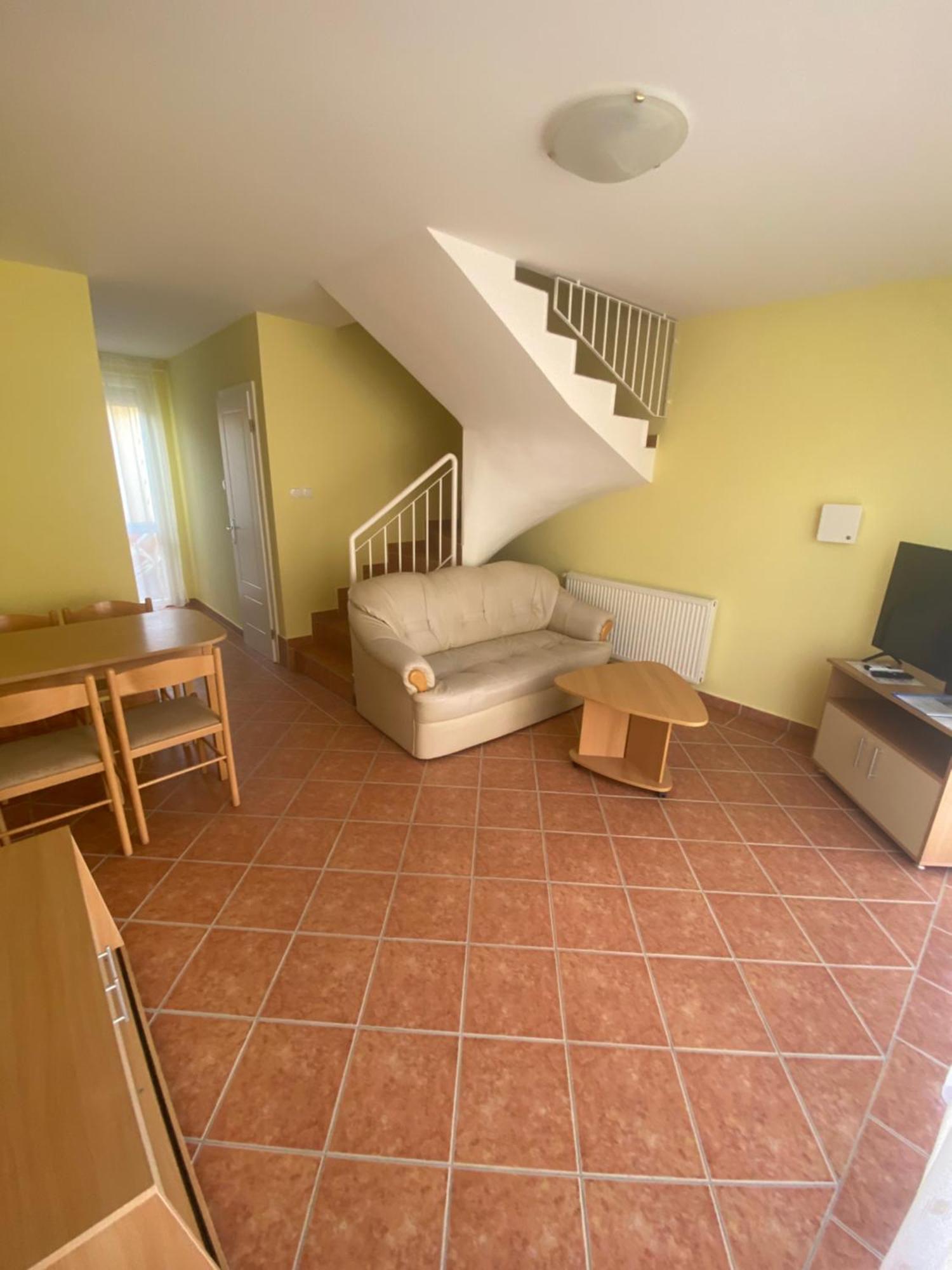 Hajnal Vendeghaz Apartment Hajduszoboszlo Luaran gambar