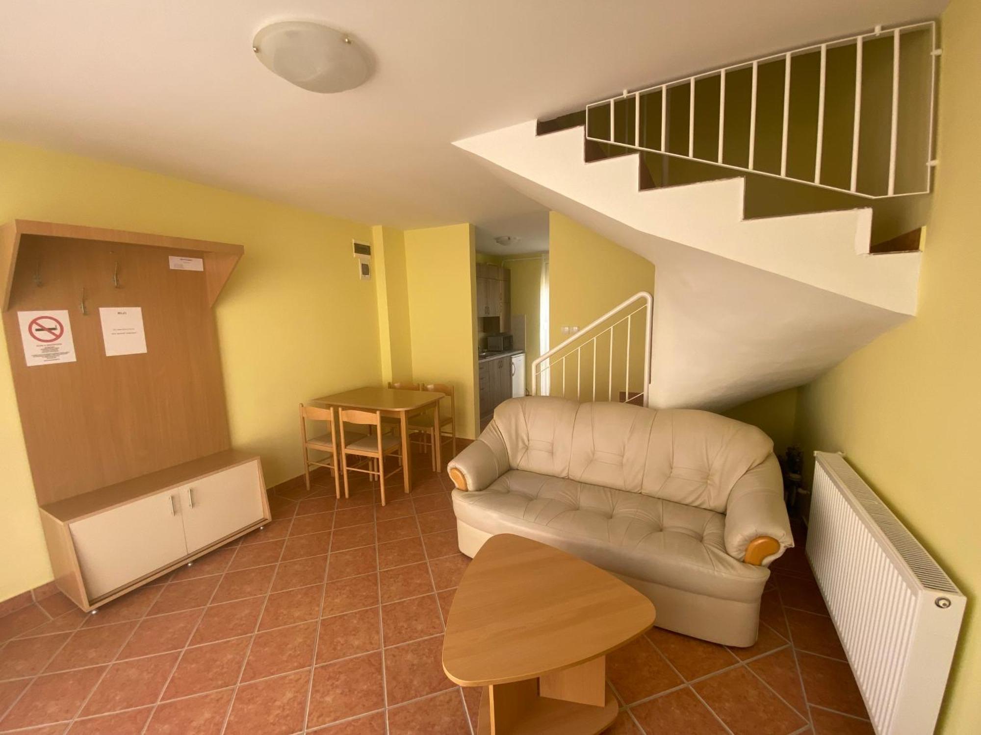 Hajnal Vendeghaz Apartment Hajduszoboszlo Luaran gambar