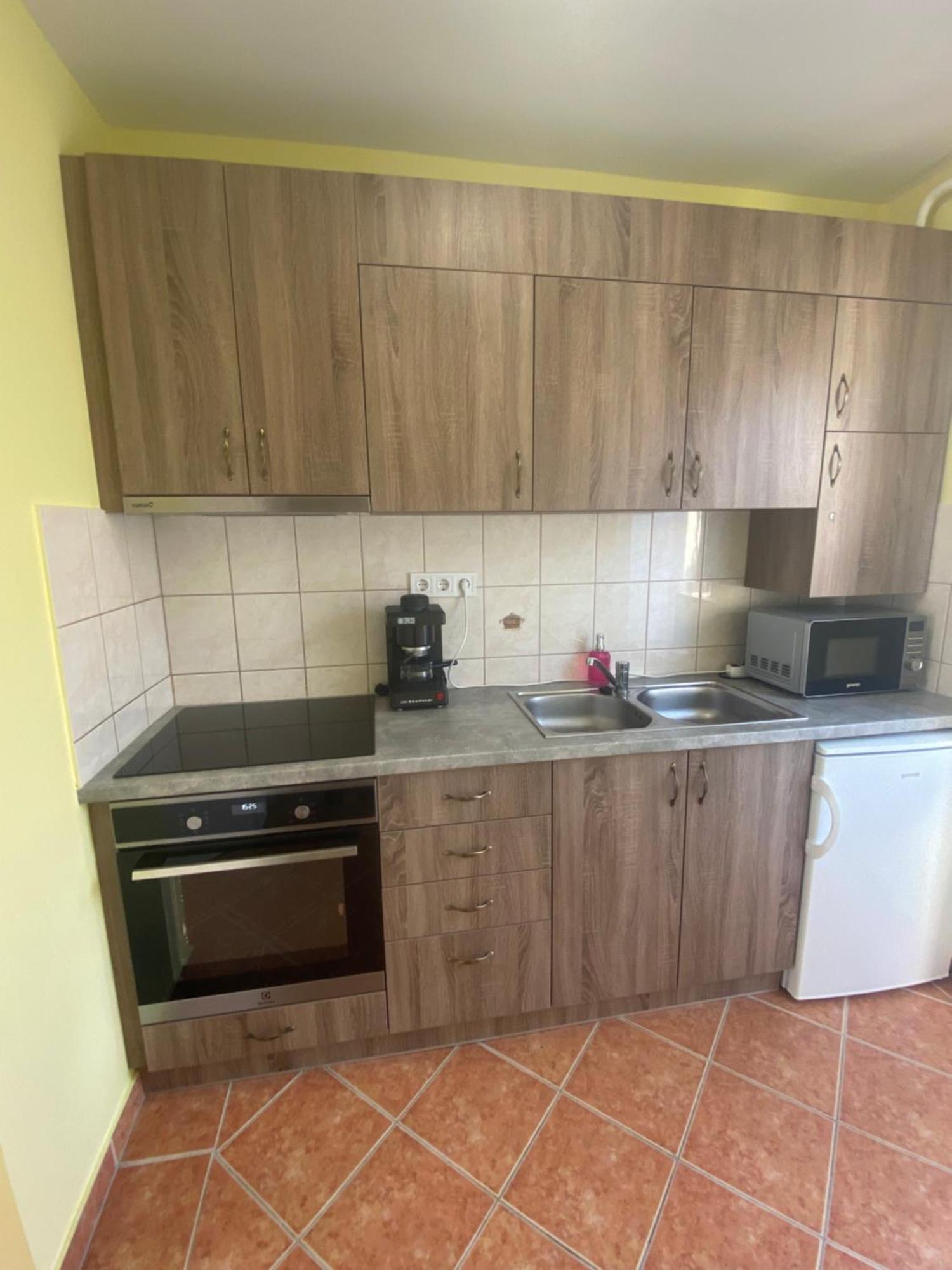 Hajnal Vendeghaz Apartment Hajduszoboszlo Luaran gambar